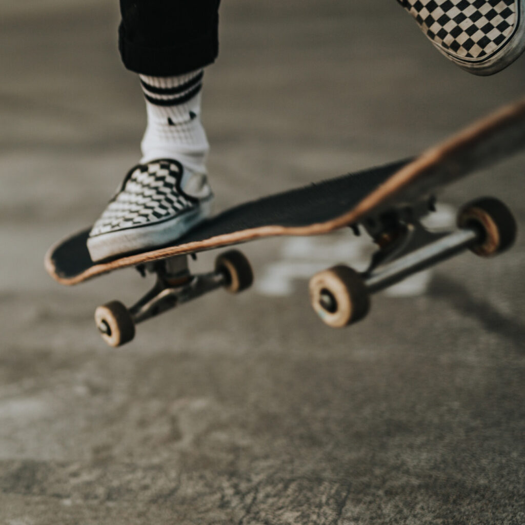 Cuáles son las partes de la tabla de skate?